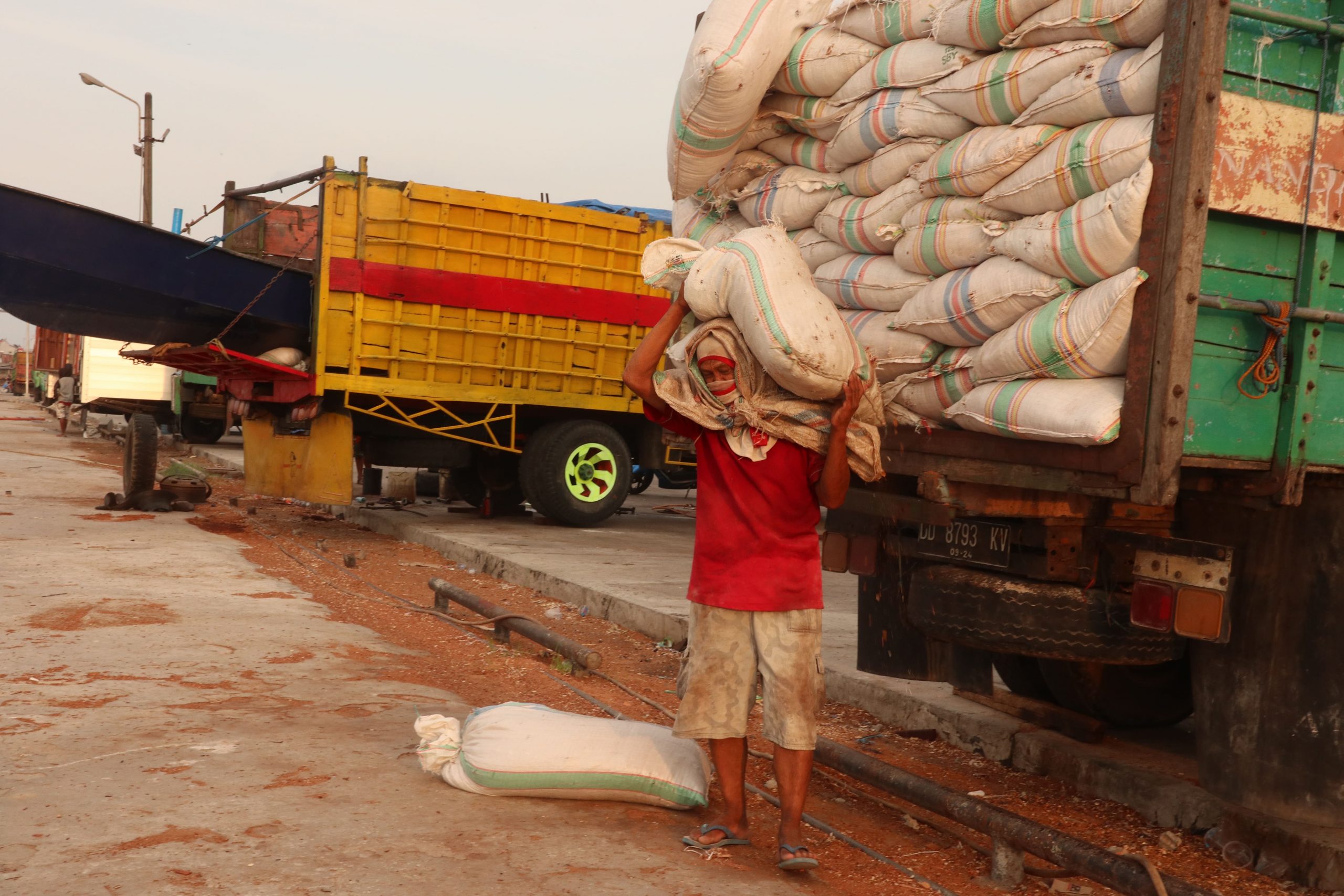 Sakiyah Syech Alaydrus (Memikul kehidupan) @sakiyahalaydrus