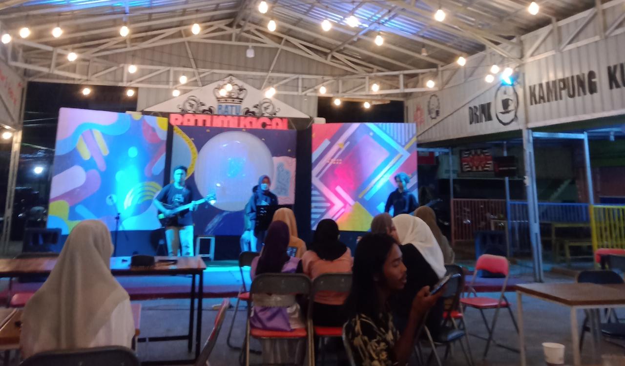 PAnggung Expresi SSM