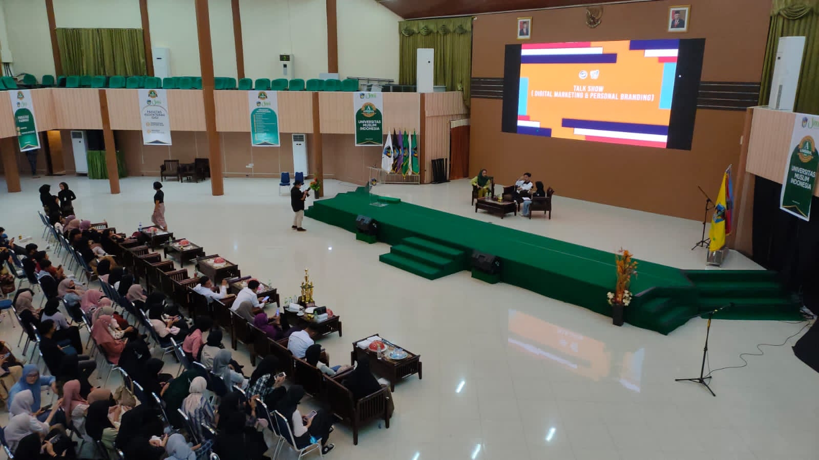 Himikom Sukses Buka event Dikom Volume 10