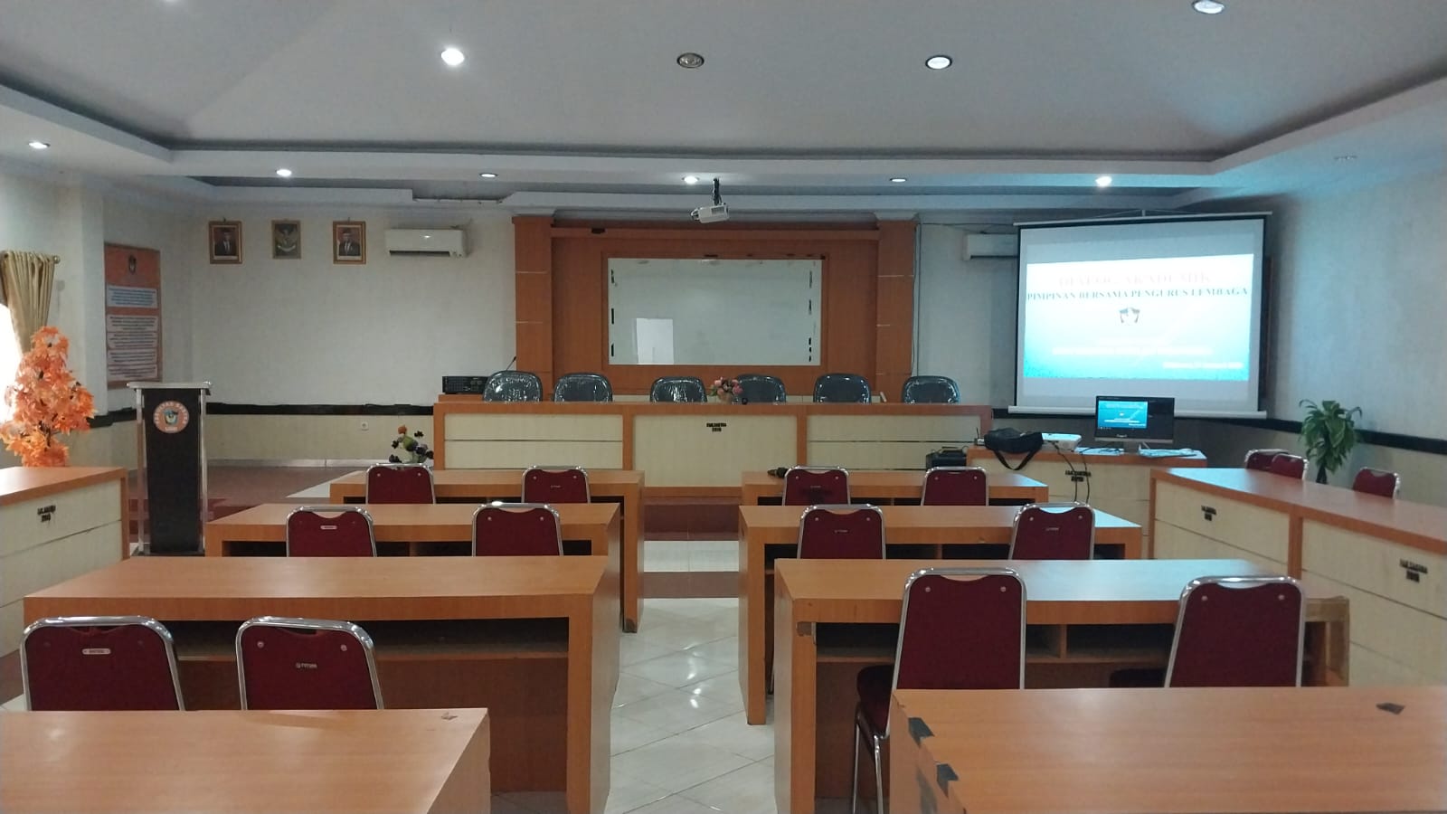 Mahasiswa Fakultas Sastra Keluhkan penambahan matakuliah  WD 1 : Itulah Takdir