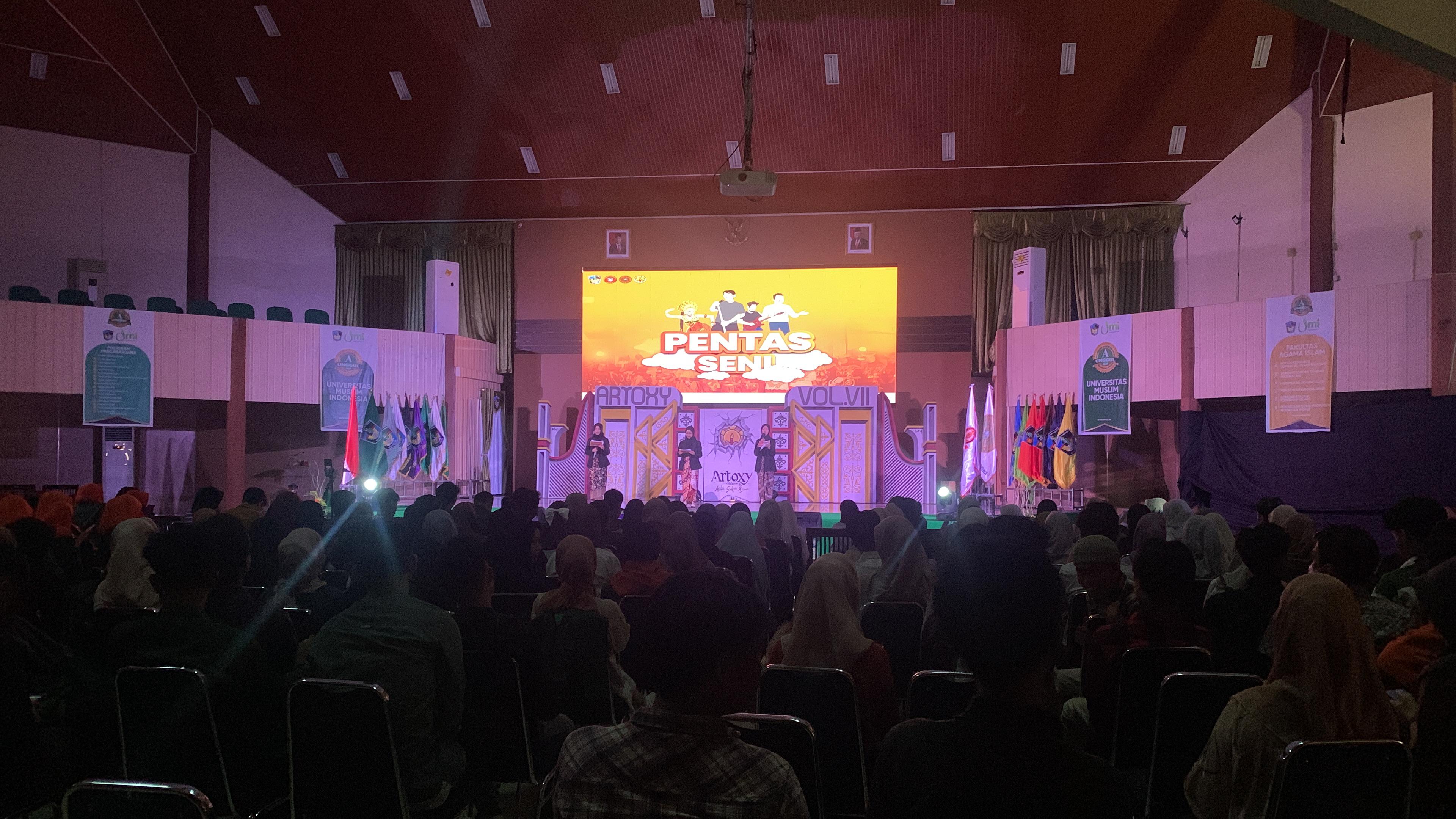 Artoxy Volume 7 BEM FS UMI Berlangsung Sukses tuai Tepuk Takjub Penonton