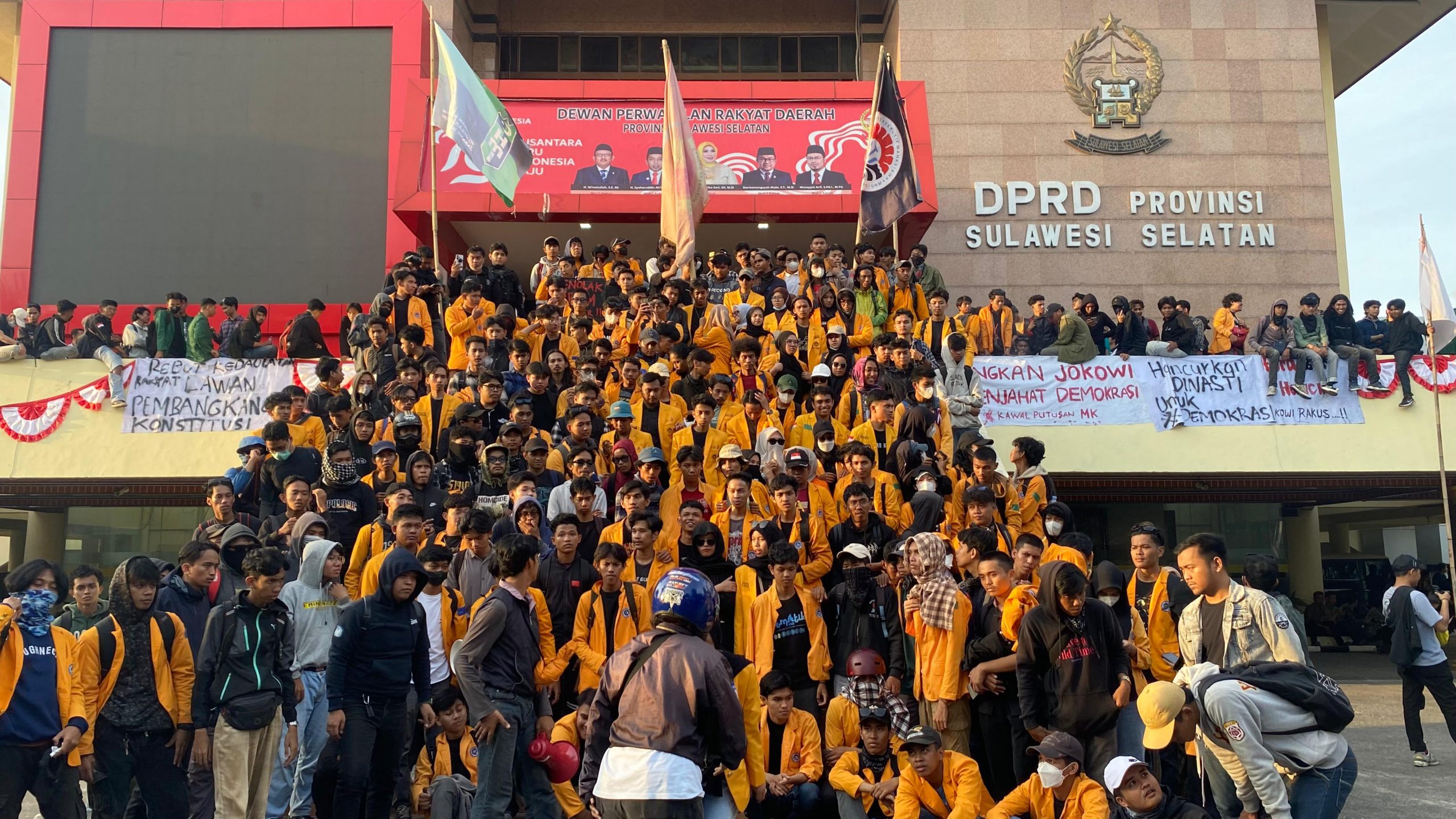 Peringatan Darurat: Eksploitasi terhadap Konstitusi Mendobrak Kemarahan Sejumlah Elemen Masyarakat