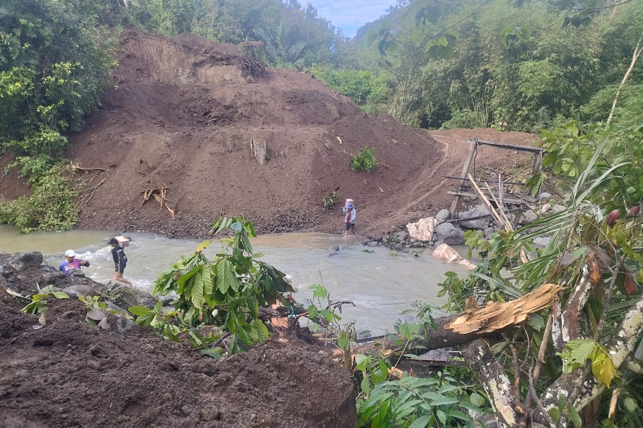 HPMM Cabang Ertim Open Donasi Pembangunan Jembatan di Desa Kaluppini